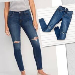 Rockstar Super-Skinny Distressed Jeans Size 00 New with tags
